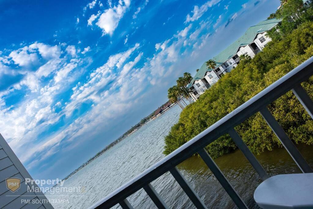 Tropical Serenity-Water View Heated Pool Tiki Bar Tampa Extérieur photo